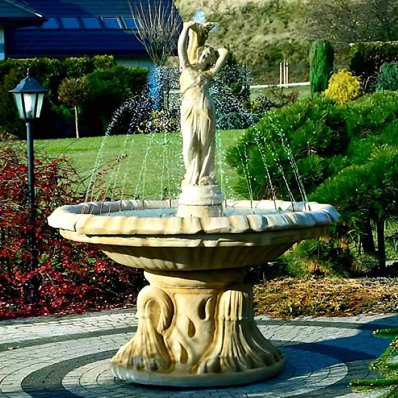 Fontanna Italia Noemi II