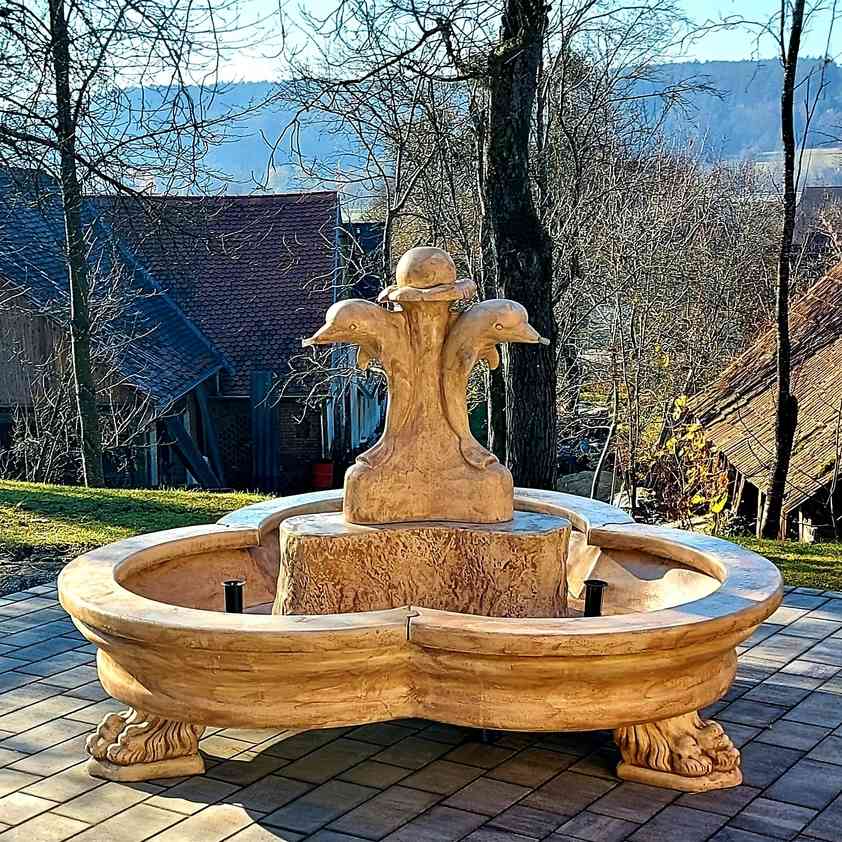 Fontanna Pesca z Delfinami