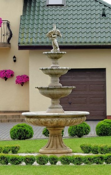 Fontanna Potenza bez ringu