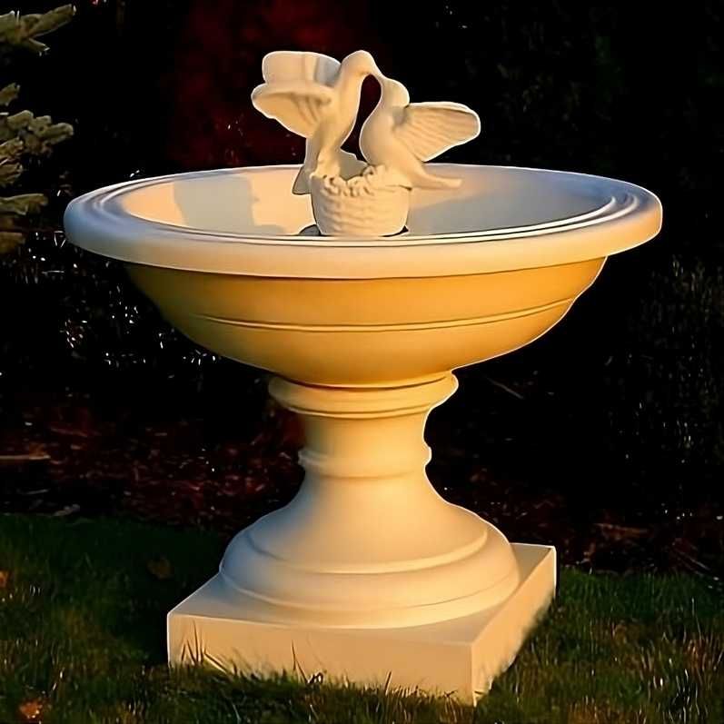 Fontanna Costa z Gołąbkami