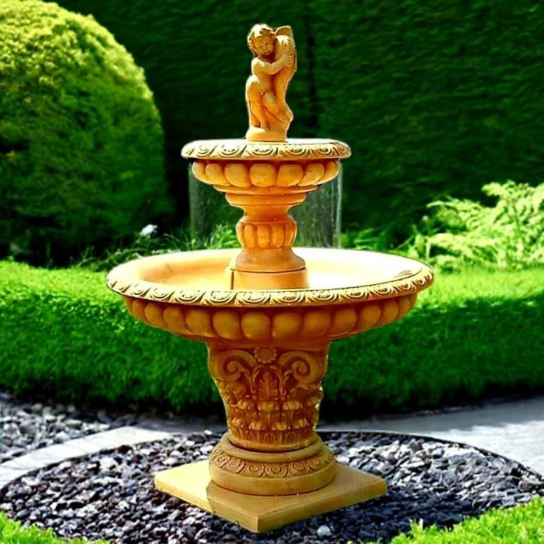 Fontanna Grecka Chłopiec z Rybą