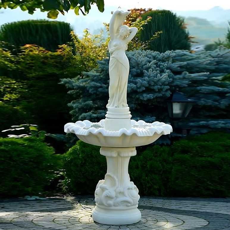 Fontanna Napoli Noemi