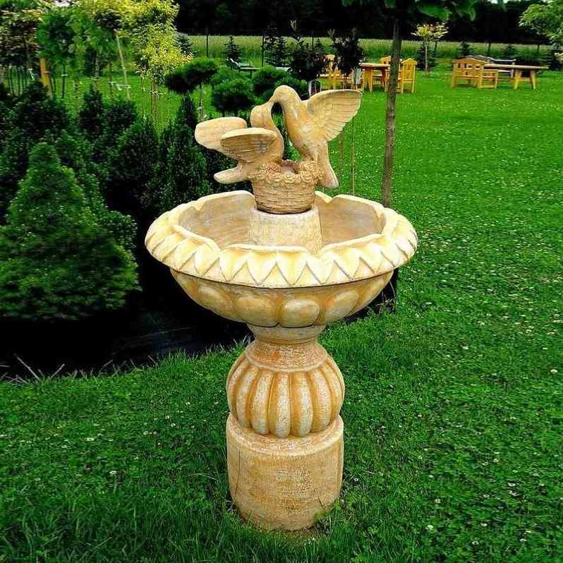 Fontanna z Gołąbkami