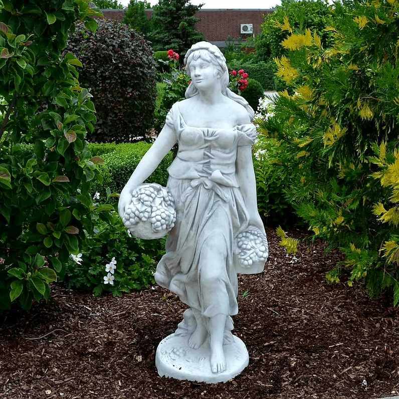 Figura Sybilla z dwoma koszami