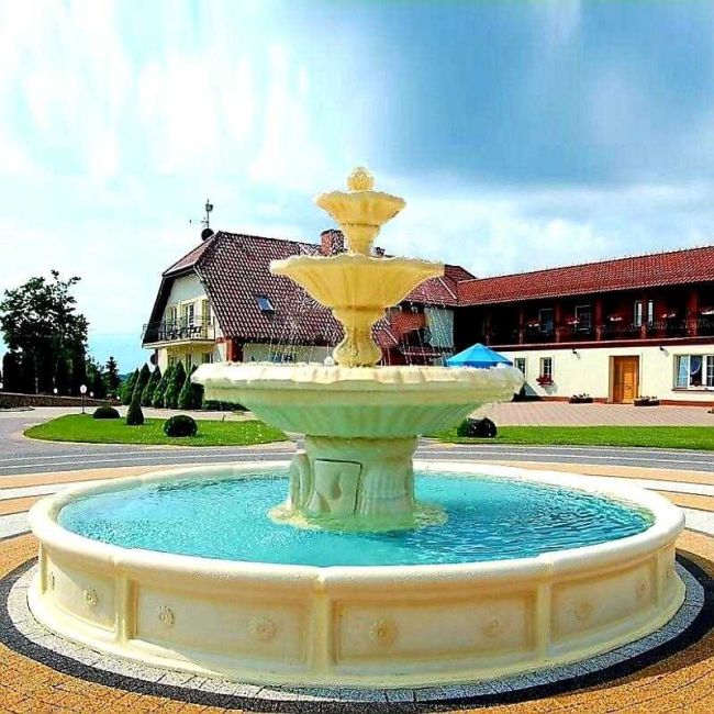 Imponujące Fontanny z konglomeratu Betonowego z Basenem fontannowym - TOP10